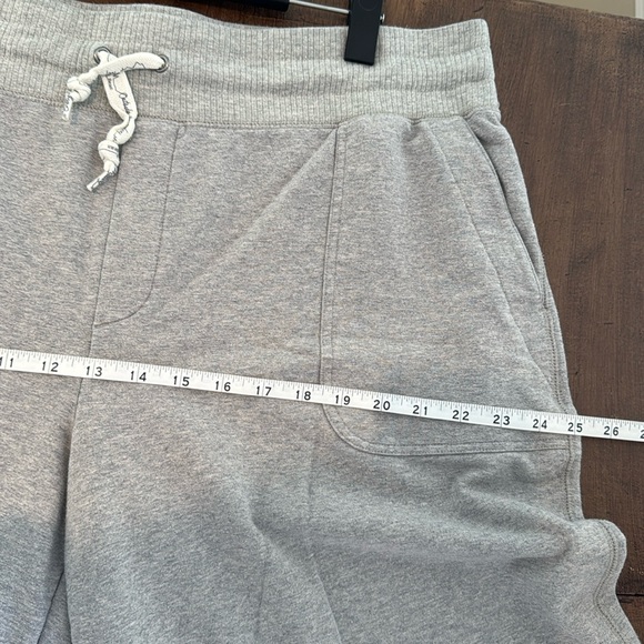 📌L.L. Bean Women’s 1X Gray Sweatpants - Picture 8 of 14